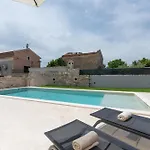 Vila Grande Brscici *